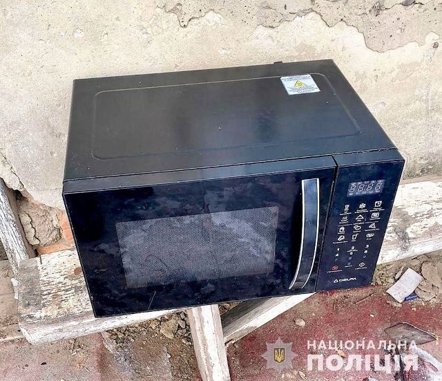 В Закарпатье подростки за пару ходок украли из частного дома кучу техники