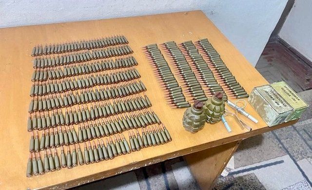 Двух торгашей боеприпасами обезвредили в Закарпатье за сутки