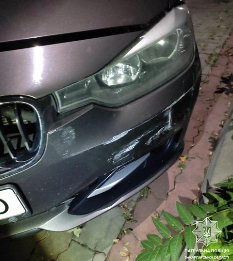 В Ужгороде мужик на BMW устроил соседям "сюрприз" 
