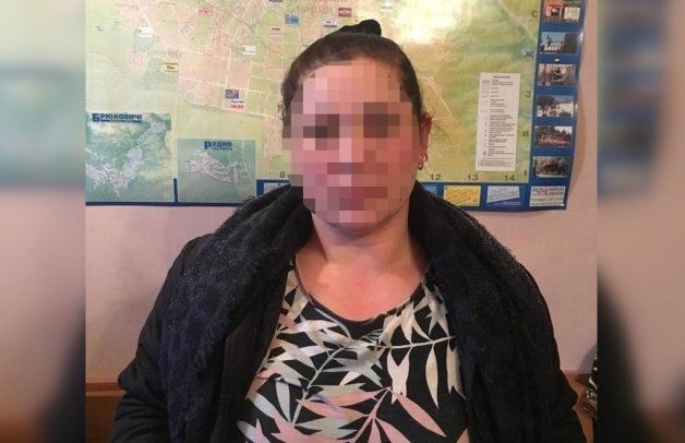  24-річна закарпатка поцупила гаманець із євровалютою у жительки міста Лева