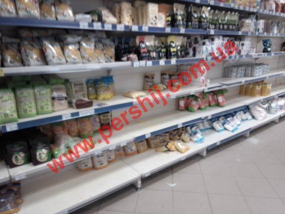 Супермаркеты в Ужгороде пускают только несколько покупателей 