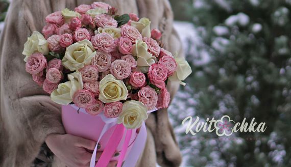Заказать доставку цветов в Киеве к 8 Марта