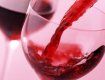 Французькі винороби обома руками "ЗА" бренд "Вино Закарпаття"