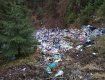 Яблунецкий перевал утопает в мусоре