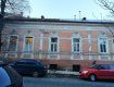 В Ужгороде вандалы от души поиздевались над историческим зданием 