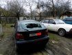 В Берегово на Закарпатье разбили стекла на 9 авто с венгерскими номерами