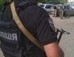 Новый теракт: В Полтаве мужчина угрожает взорвать гранату посреди улицы