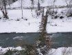 ЧП в Закарпатье: В горах обвалился подвесной мост, на котором был ребёнок 