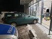 ДТП в Польше: Украинец навеселе влетел на авто в магазин
