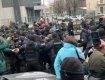  В Киеве "патриоты" пришли добивать последний оппозиционный канал в Украине 