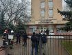 В Ужгороді з будівлі суду через загрозу вибуху евакуювали людей
