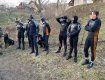 В Закарпатье на границе выловили восемь мокрых водолазов с нехилой партией сигарет