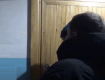 В Ужгороді два розбійники погрожували вбити і намагалися виламати двері місцевому мешканцю
