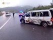  На трассе Киев-Чоп грузовик MAN вылетел на встречку и протаранил микроавтобус