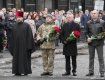 В Ужгороде возложили цветы к монументу президента Карпатской Украины Августину Волошину