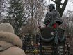 Зловмисники вкрали бронзові елементи пам'ятника Лесі Українки