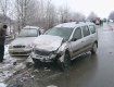 На 332 км автодороги Мукачево-Львов произошло столкновение двух легковых авто