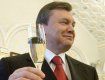 В. Янукович поздравил украинский народ с праздниками