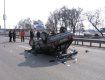 В Киеве BMW подрезал "девятку" : полет, сальто, приземление