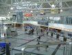 Два профсоюза служащих международного аэропорта Будапешта «Ферихедь» возобновили бессрочную забастовку.