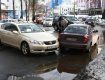 В Киеве 23 февраля не обошлось без блондинки на Lexus