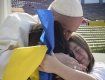 Папа римский Франциск выложил фото о встрече с детьми в Мексике