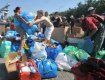 Ужгородские волонтеры собирают деньги на армию, продавая разные вещи
