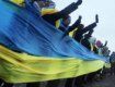 Тысячи человек создали живую цепь от Киева до границы с ЕС