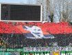 Красно-черный бандеровский флаг стал символом ФК Карпаты