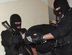 В Ужгороде сотрудники СБУ задержали курьеров и организатора контрабанды оружия