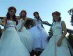 Пары будут бороться за свадебное путешествие в Грецию
