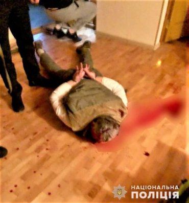 Стрельба в Закарпатье: Агрессивный псих пошел на соседа с ружьем