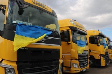 Венгры привезли в Закарпатье 10 грузовиков гуманитарной помощи 