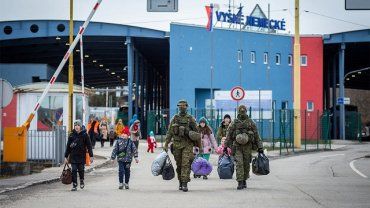 На какие выплаты могут рассчитывать переселенцы из Украины в странах ЕС
