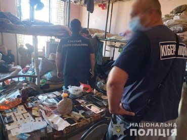 В Харьковской области 20-летний арестант организовал мощную схему развода с помощью фишинга 