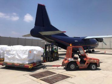 В Закарпатье движется самолёт с гуманитаркой из Израиля