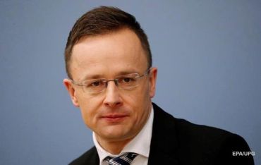 Министр иностранных дел Венгрии Сийярто примет участие в переговорах в Киеве