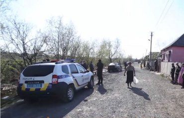 Мужчина, который пострадал в перестрелке лидеров цыган на Закарпатье, находится в крайне тяжелом состоянии 