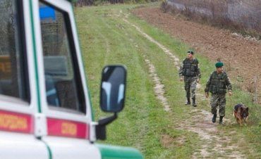 Пограничники Закарпатской области задержали двух нелегалов из Вьетнама
